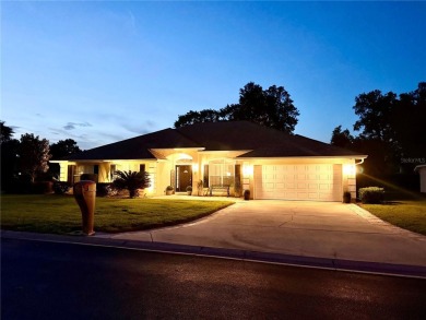 Welcome to this beautiful 4-bedroom, 3-bathroom home situated on on Rolling Greens Executive Golf Community in Florida - for sale on GolfHomes.com, golf home, golf lot