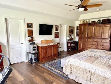 Welcome to this beautiful 4-bedroom, 3-bathroom home situated on on Rolling Greens Executive Golf Community in Florida - for sale on GolfHomes.com, golf home, golf lot