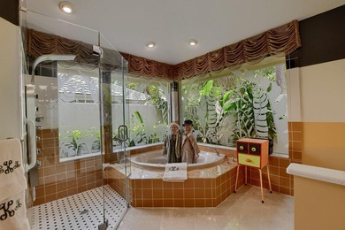 AMAZING 5 bedroom (or 4 bedroom plus a beautiful office w/ on Broken Sound Golf and Club  in Florida - for sale on GolfHomes.com, golf home, golf lot