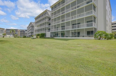 Beautifully renovated 3 bedroom condo located on the golf course on  in Florida - for sale on GolfHomes.com, golf home, golf lot