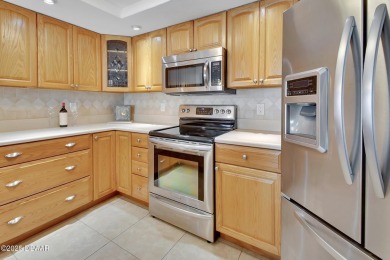 PUT A CHECKMARK NEXT TO ''BEACH CONDO'' ON YOUR BUCKET LIST! on Oceans Golf Club in Florida - for sale on GolfHomes.com, golf home, golf lot
