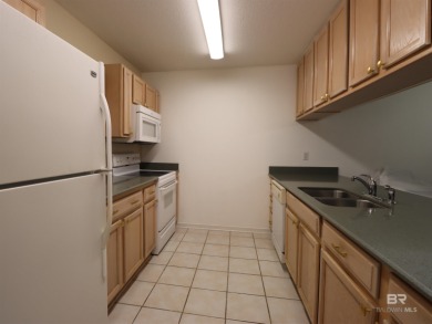 Exceptional opportunity to own a charming 2-bedroom, 2-bathroom on Glenlakes Golf Club in Alabama - for sale on GolfHomes.com, golf home, golf lot
