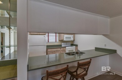 Exceptional opportunity to own a charming 2-bedroom, 2-bathroom on Glenlakes Golf Club in Alabama - for sale on GolfHomes.com, golf home, golf lot