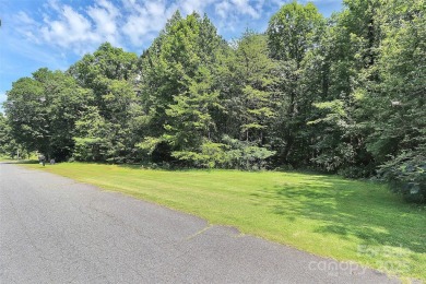 This double lot in a cul-de-sac offers beautiful golf course on River Oaks Country Club in North Carolina - for sale on GolfHomes.com, golf home, golf lot