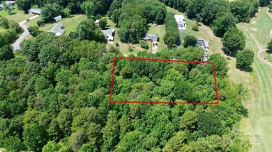 This double lot in a cul-de-sac offers beautiful golf course on River Oaks Country Club in North Carolina - for sale on GolfHomes.com, golf home, golf lot