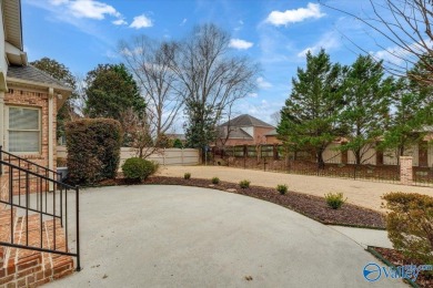 Move-in ready & beautifully updated, this 5-bedroom home boasts on Hampton Cove Golf Course in Alabama - for sale on GolfHomes.com, golf home, golf lot