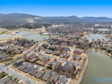 Move-in ready & beautifully updated, this 5-bedroom home boasts on Hampton Cove Golf Course in Alabama - for sale on GolfHomes.com, golf home, golf lot