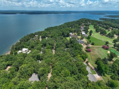 Lovely Eden Isle LAKEVIEW Home (likely designed by Frank McGary) on Red Apple Inn and Country Club in Arkansas - for sale on GolfHomes.com, golf home, golf lot