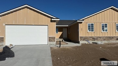 I am excited to introduce you to Copper Creek Homes' G-Twin on Sage Lakes Municipal Golf Course in Idaho - for sale on GolfHomes.com, golf home, golf lot