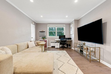 Discover this stunning, sun-filled upper one bedroom corner unit on Douglaston Park Golf Course in New York - for sale on GolfHomes.com, golf home, golf lot