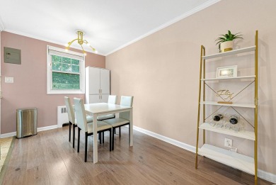 Discover this stunning, sun-filled upper one bedroom corner unit on Douglaston Park Golf Course in New York - for sale on GolfHomes.com, golf home, golf lot