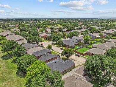 Step into this beautifully updated 3-bedroom home, perfectly on Jim Boggs in Texas - for sale on GolfHomes.com, golf home, golf lot
