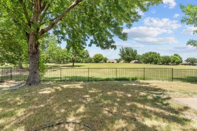 Step into this beautifully updated 3-bedroom home, perfectly on Jim Boggs in Texas - for sale on GolfHomes.com, golf home, golf lot