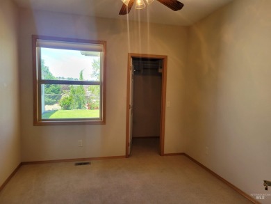 NEW ON THE MARKET! This property is located just minutes from on Lewiston Golf and Country Club in Idaho - for sale on GolfHomes.com, golf home, golf lot