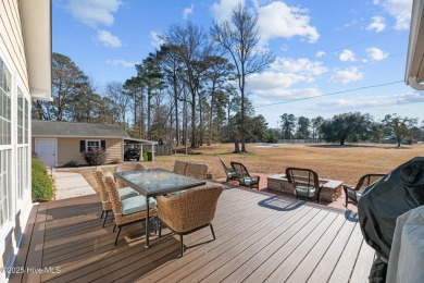 Beautifully detailed Trent Woods ranch on The New Bern Golf and on New Bern Golf and Country Club in North Carolina - for sale on GolfHomes.com, golf home, golf lot