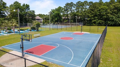 Build your dream home on this half-acre lot in Gated, Marina on Harbour Point Golf Club in North Carolina - for sale on GolfHomes.com, golf home, golf lot