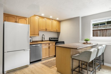 Stylishly updated home with versatile living space! Thoughtful on Eagle Hills Golf Course in Idaho - for sale on GolfHomes.com, golf home, golf lot