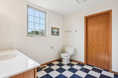 Step into this Amazing custom-built home offering 4 bedrooms and on Lincoln Oaks Golf Course in Illinois - for sale on GolfHomes.com, golf home, golf lot