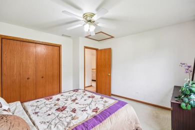 Step into this Amazing custom-built home offering 4 bedrooms and on Lincoln Oaks Golf Course in Illinois - for sale on GolfHomes.com, golf home, golf lot