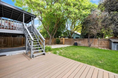Stylishly updated home with versatile living space! Thoughtful on Eagle Hills Golf Course in Idaho - for sale on GolfHomes.com, golf home, golf lot