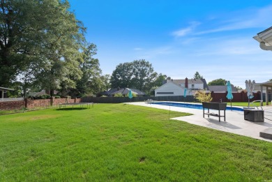 Fully remodeled, all-electric home offering nearly 5,000 sq ft on The Course at River Oaks in Arkansas - for sale on GolfHomes.com, golf home, golf lot