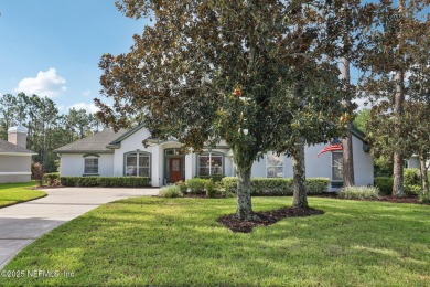 Beautiful 4BR/2.5BA Eagle Harbor golf course home with serene on Eagle Harbor Golf Club in Florida - for sale on GolfHomes.com, golf home, golf lot