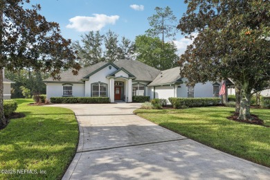 Beautiful 4BR/2.5BA Eagle Harbor golf course home with serene on Eagle Harbor Golf Club in Florida - for sale on GolfHomes.com, golf home, golf lot