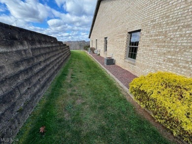 Come see this great condo overlooking the beautiful Turkana Golf on Turkana Farms Golf Course in Ohio - for sale on GolfHomes.com, golf home, golf lot