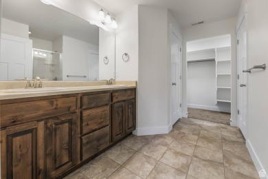Did someone say views? This stunning townhome in The Ponds at on The Links At Sleepy Ridge in Utah - for sale on GolfHomes.com, golf home, golf lot