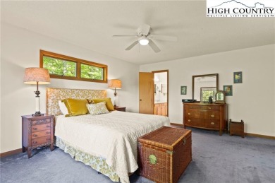 Located on paved St Andrews Road just across from the Beech on Beech Mountain Club in North Carolina - for sale on GolfHomes.com, golf home, golf lot
