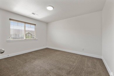 Did someone say views? This stunning townhome in The Ponds at on The Links At Sleepy Ridge in Utah - for sale on GolfHomes.com, golf home, golf lot