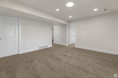 Did someone say views? This stunning townhome in The Ponds at on The Links At Sleepy Ridge in Utah - for sale on GolfHomes.com, golf home, golf lot