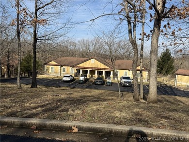 *Discover the serene beauty of 861 Grand Cypress Court in Porta on The Club At Porto Cima in Missouri - for sale on GolfHomes.com, golf home, golf lot