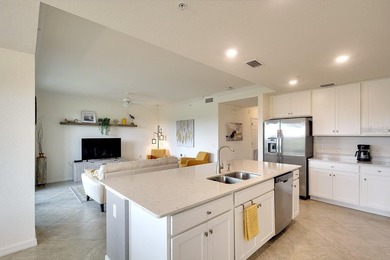 Wake up each morning to GOLF COURSE and LAKE VIEWS in this on Lakewood National Golf Club in Florida - for sale on GolfHomes.com, golf home, golf lot