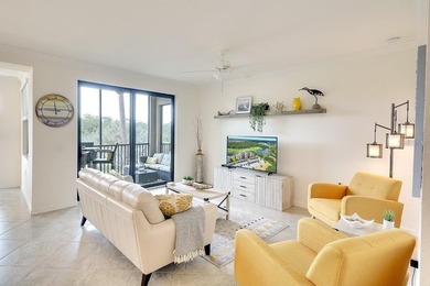 Wake up each morning to GOLF COURSE and LAKE VIEWS in this on Lakewood National Golf Club in Florida - for sale on GolfHomes.com, golf home, golf lot