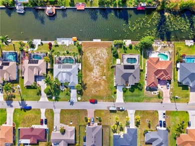 Build your dream home on this .26-acre waterfront homesite on El Rio Golf Course and Club in Florida - for sale on GolfHomes.com, golf home, golf lot