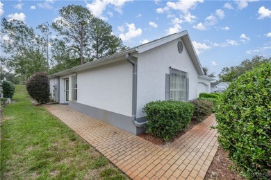 Great deal with a new lower price. Vacant and ready to move into on Twisted Oaks Golf Club in Florida - for sale on GolfHomes.com, golf home, golf lot