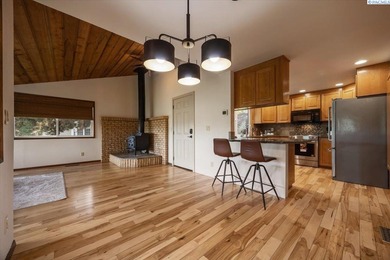 Live where elegance meets ease, at a cost of $139 per square on Meadow Springs Country Club in Washington - for sale on GolfHomes.com, golf home, golf lot