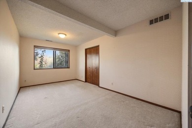 Live where elegance meets ease, at a cost of $139 per square on Meadow Springs Country Club in Washington - for sale on GolfHomes.com, golf home, golf lot