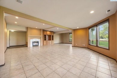 Live where elegance meets ease, at a cost of $139 per square on Meadow Springs Country Club in Washington - for sale on GolfHomes.com, golf home, golf lot