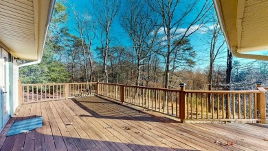 Welcome to Montlake Golf Course Subdivision! This 3-bed, 2-bath on Mont Lake Golf Course in Tennessee - for sale on GolfHomes.com, golf home, golf lot