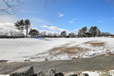 Welcome to this immaculate townhouse in desirable Green View! on Midville Country Club in Rhode Island - for sale on GolfHomes.com, golf home, golf lot