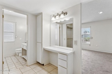 Welcome to the Sun City lifestyle you've been dreaming about!
 on PalmBrook Country Club in Arizona - for sale on GolfHomes.com, golf home, golf lot