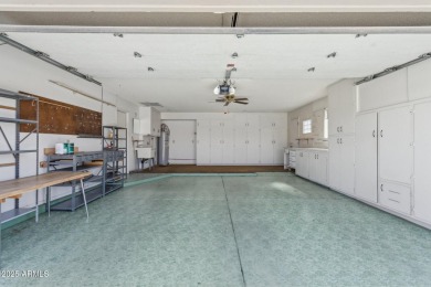 Welcome to the Sun City lifestyle you've been dreaming about!
 on PalmBrook Country Club in Arizona - for sale on GolfHomes.com, golf home, golf lot