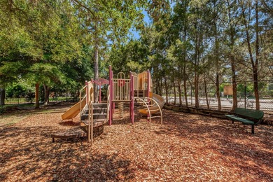 BEAUTIFULLY and COMPLETELY renovated and updated 3 bedroom 2 on Innisbrook Resort and Golf Club in Florida - for sale on GolfHomes.com, golf home, golf lot