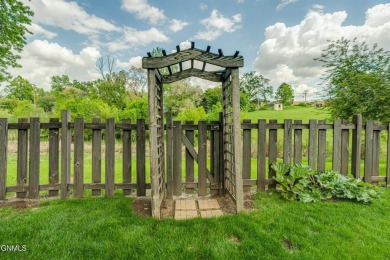 Rare, one-owner home in a fantastic neighborhood close to the on Tom O Leary Golf Course in North Dakota - for sale on GolfHomes.com, golf home, golf lot