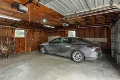 Rare, one-owner home in a fantastic neighborhood close to the on Tom O Leary Golf Course in North Dakota - for sale on GolfHomes.com, golf home, golf lot