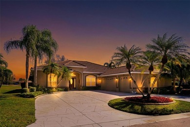 Charming Lido Model in Pelican Pointe Golf & Country Club

 on Pelican Pointe Golf and Country Club in Florida - for sale on GolfHomes.com, golf home, golf lot