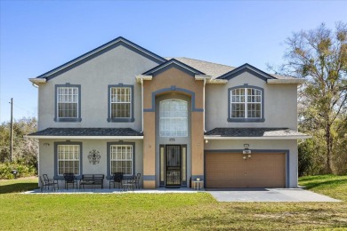 Discover the perfect blend of space, privacy, and thoughtful on Wedgefield Golf Club in Florida - for sale on GolfHomes.com, golf home, golf lot