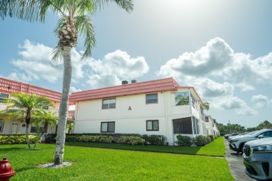 BEAUTIFULLY UPDATED 1/1.1 FULLY FURNISHED TOP CORNER UNIT WITH on Addison Reserve in Florida - for sale on GolfHomes.com, golf home, golf lot